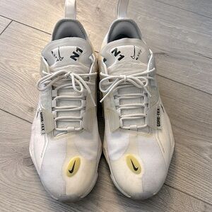 Nike Goretax Men shoes